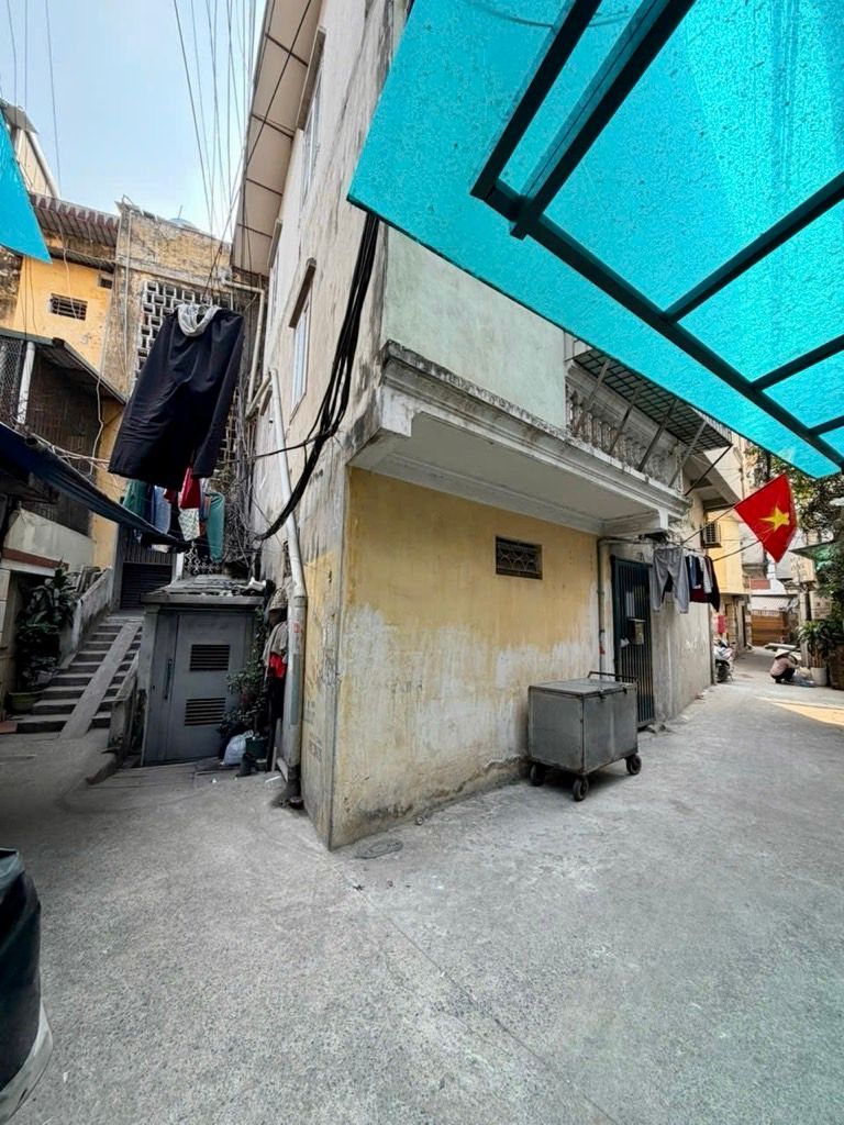 Bán nhà Tân Mai - diện tích 38.3m2 2 tầng - Cực hiếm - giá 4,3 tỷ