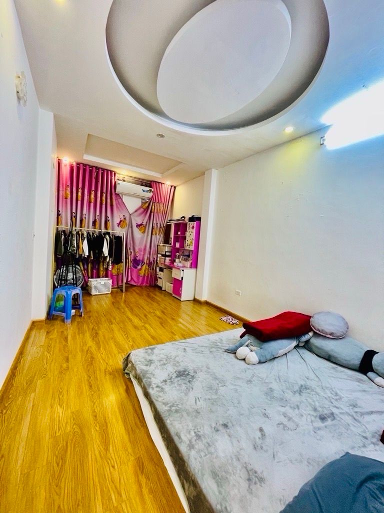 Bán nhà Định Công - diện tích 45.6m2 4 tầng - Ô tô đỗ cửa - giá 12,9 tỷ