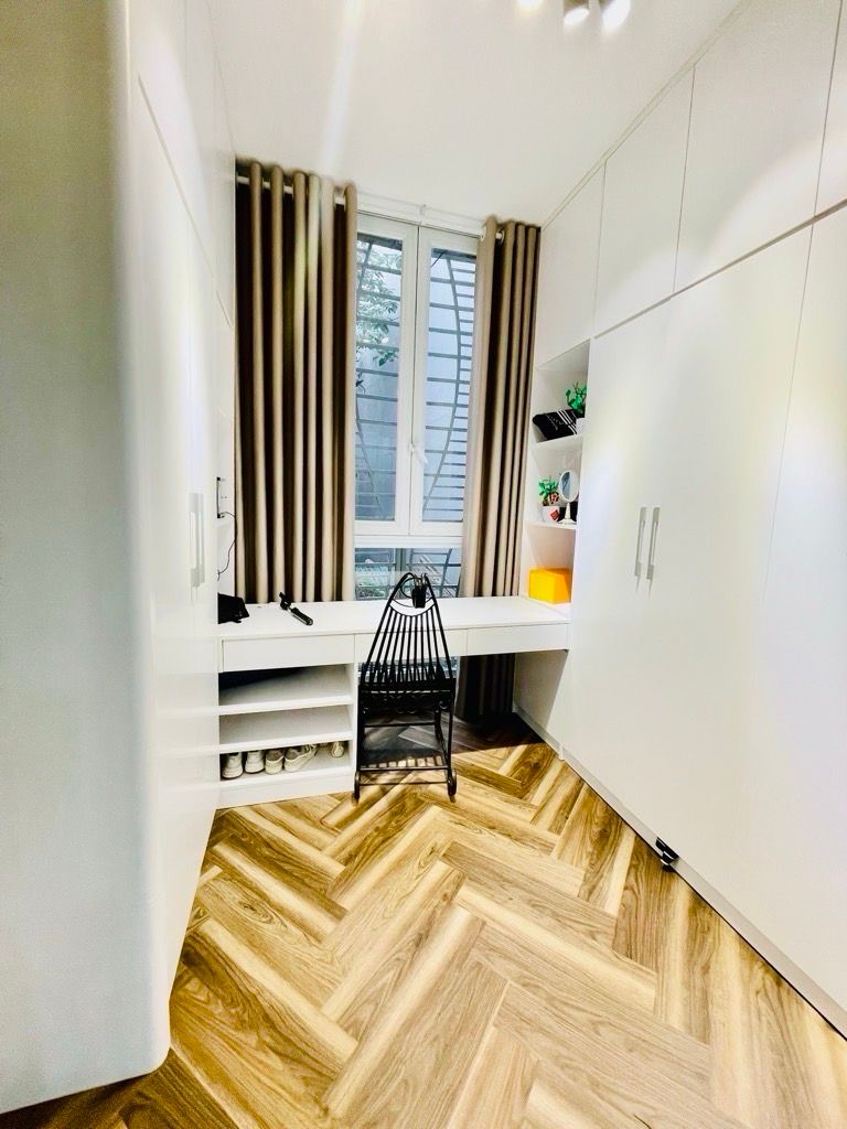 Bán nhà Định Công - diện tích 45.6m2 4 tầng - Ô tô đỗ cửa - giá 12,9 tỷ