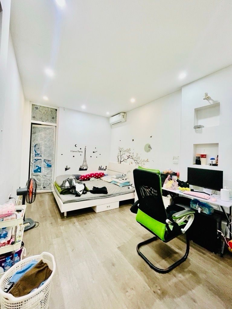 Bán nhà Định Công - diện tích 45.6m2 4 tầng - Ô tô đỗ cửa - giá 12,9 tỷ