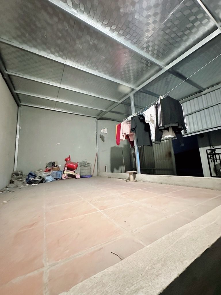 Bán nhà Dương Văn Bé - diện tích 20,1m2 3 tầng - vị trí cực đẹp, cách mặt phố chỉ 30m - giá 5,2 tỷ