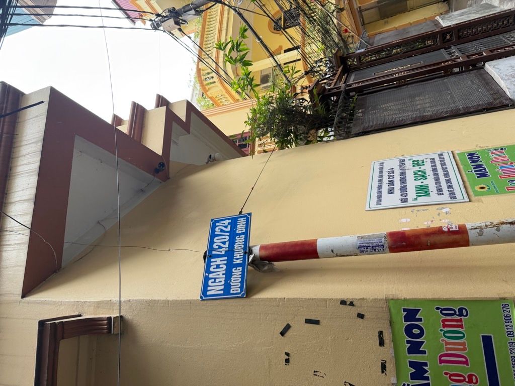 Bán nhà Khương đình - diện tích 39m2 6 tầng - Sổ đỏ chính chủ - giá 9,9 tỷ