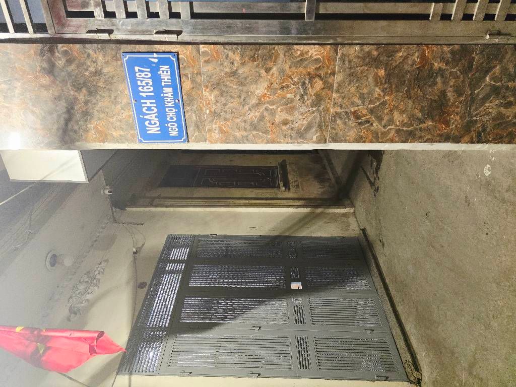 Bán nhà Ngõ Chợ Khâm Thiên - diện tích 17,5m2 4 tầng - Nhà đẹp hiếm có - giá 5,5 tỷ