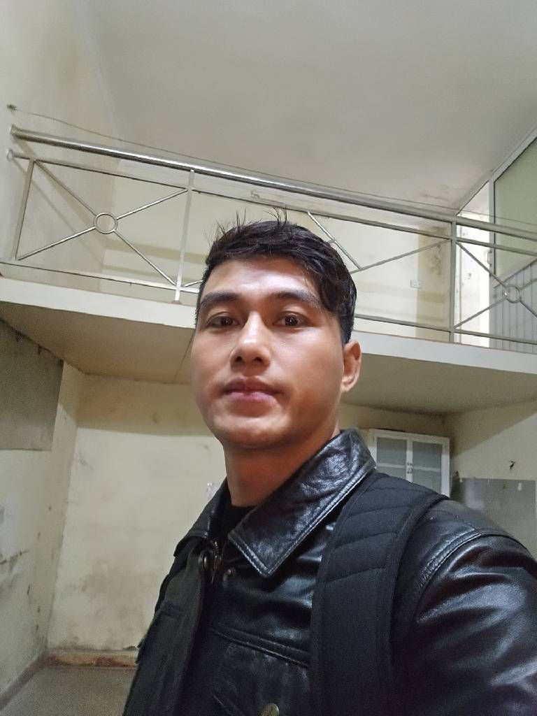 Bán nhà Ngõ Tô Hoàng - diện tích 25m2 3 tầng - Gần ô tô - giá 5,98 tỷ