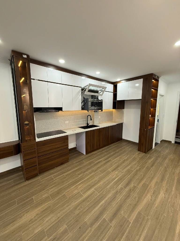 Bán nhà Tôn Đức Thắng - diện tích 46m2 6 tầng - SIÊU PHẨM BUILDING THANG MÁY - giá 19 tỷ