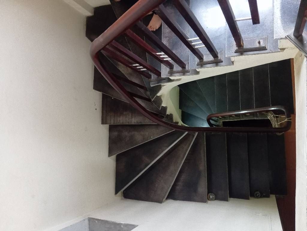 Bán nhà Chợ Khâm Thiên - diện tích 37m2 5 tầng - Nhà dân xây, ngõ thông, kinh doanh - giá 15,2 tỷ