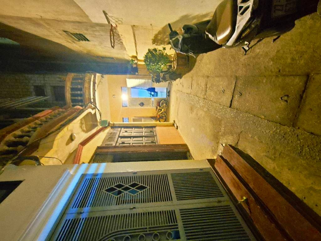 Bán nhà Nguyễn Trãi - diện tích 31m2 3 tầng - Cực hiếm - giá 6,3 tỷ