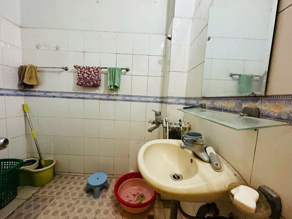 Bán nhà Ngọc Hồi - diện tích 47m2 4 tầng - Nhà hai mặt ngõ trước sau - giá 12,95 tỷ