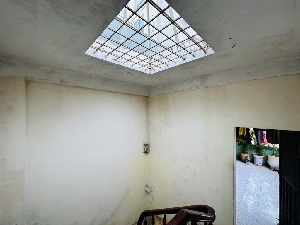 Bán nhà Ngọc Hồi - diện tích 47m2 4 tầng - Nhà hai mặt ngõ trước sau - giá 12,95 tỷ