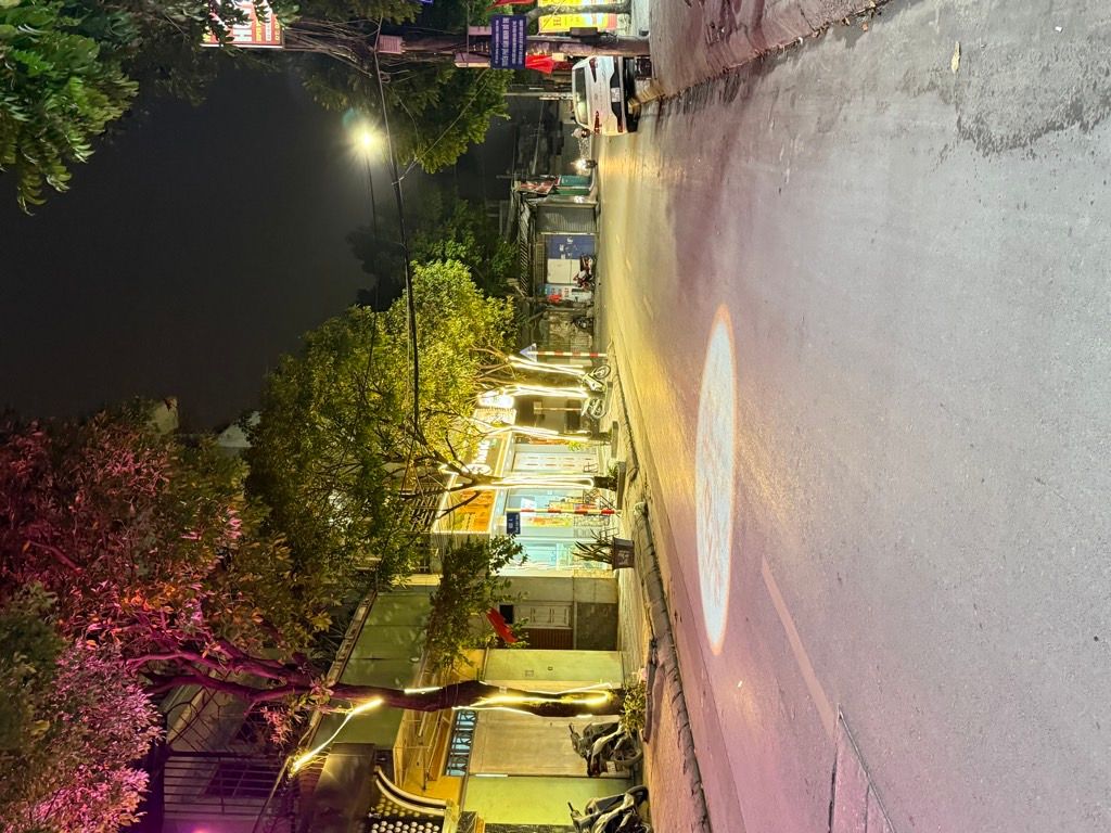 Bán nhà Tây Trà - diện tích 56m2 1 tầng - Mảnh đất vị trí đẹp - giá 9,2 tỷ