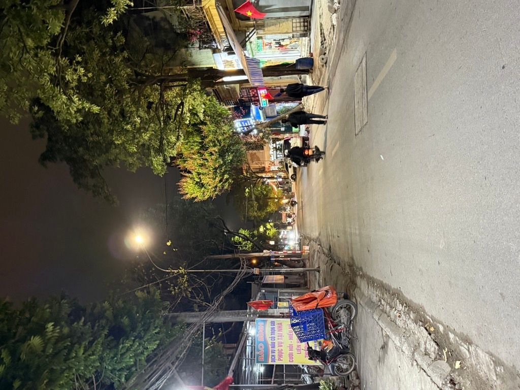 Bán nhà Tây Trà - diện tích 56m2 1 tầng - Mảnh đất vị trí đẹp - giá 9,2 tỷ