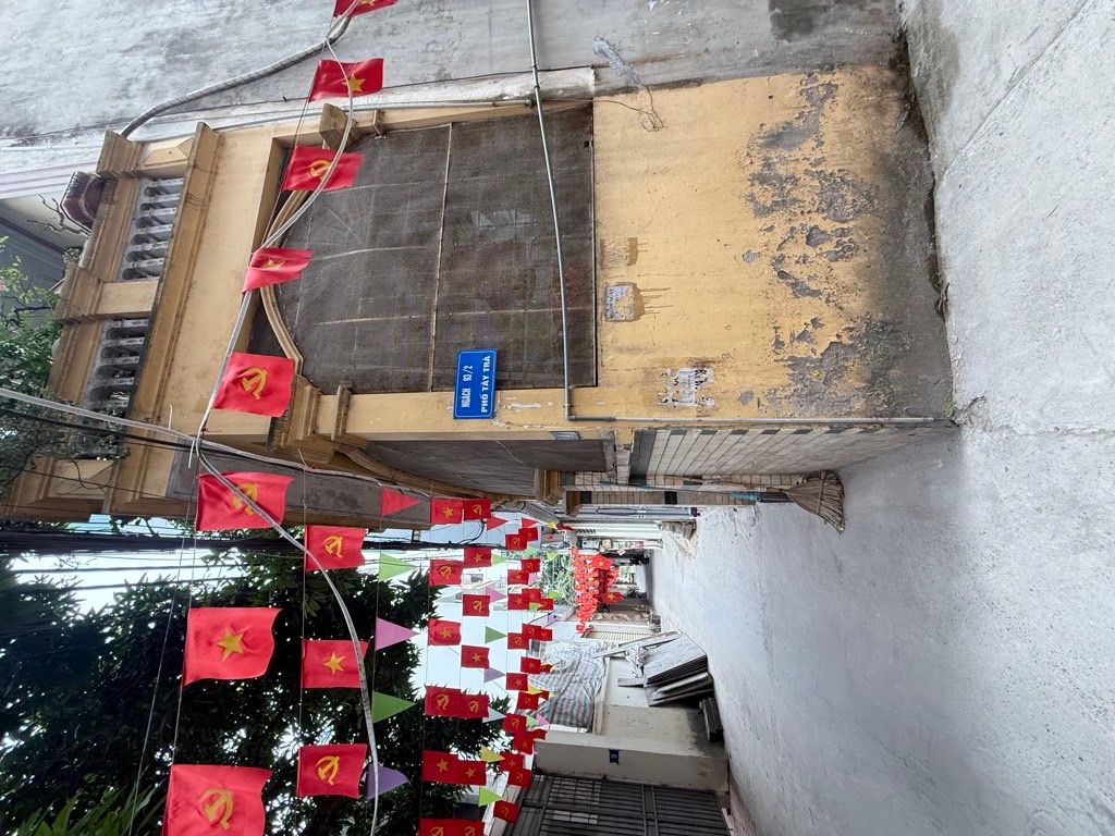 Bán nhà Tây Trà - diện tích 100m2 3 tầng - Cách 10m ra ô tô - giá 17 tỷ