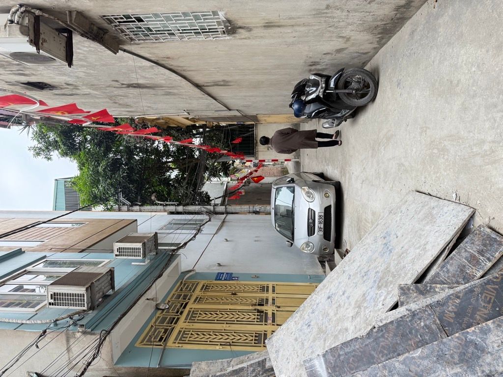 Bán nhà Tây Trà - diện tích 100m2 3 tầng - Cách 10m ra ô tô - giá 17 tỷ