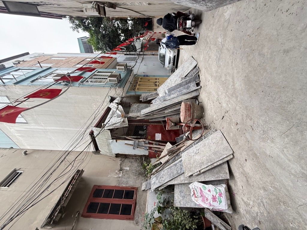 Bán nhà Tây Trà - diện tích 100m2 3 tầng - Cách 10m ra ô tô - giá 17 tỷ