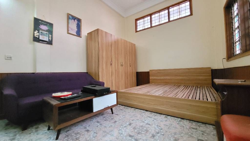 Bán nhà Khâm Thiên - diện tích 59,2m2 3 tầng - Lô góc, ô tô quay đầu - giá 20,6 tỷ