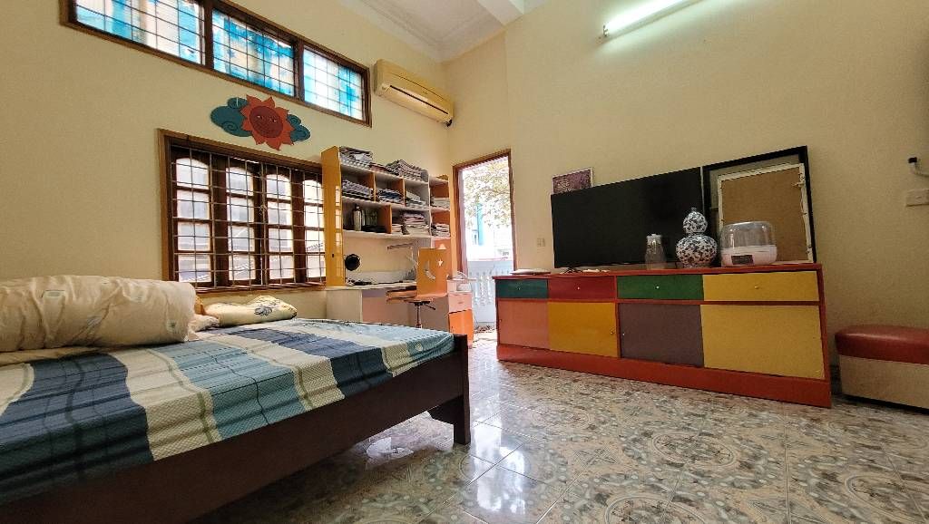 Bán nhà Khâm Thiên - diện tích 59,2m2 3 tầng - Lô góc, ô tô quay đầu - giá 20,6 tỷ