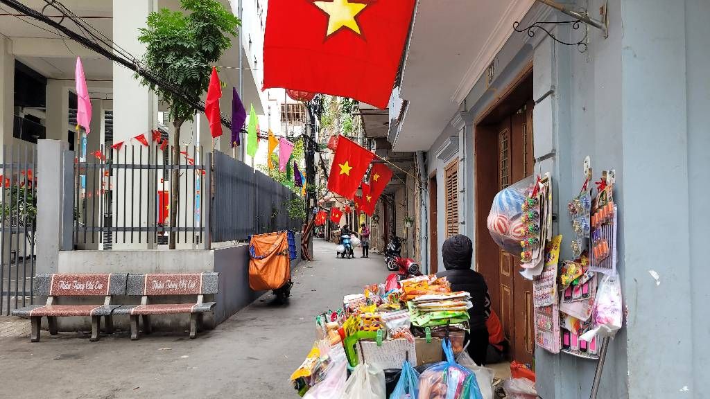 Bán nhà Khâm Thiên - diện tích 59,2m2 3 tầng - Lô góc, ô tô quay đầu - giá 20,6 tỷ