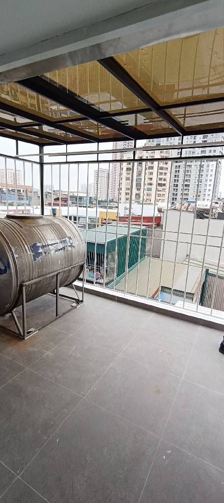 Bán nhà Tân Mai - diện tích 26m2 6 tầng - Ô TÔ ĐỖ CỬA - giá 9,8 tỷ