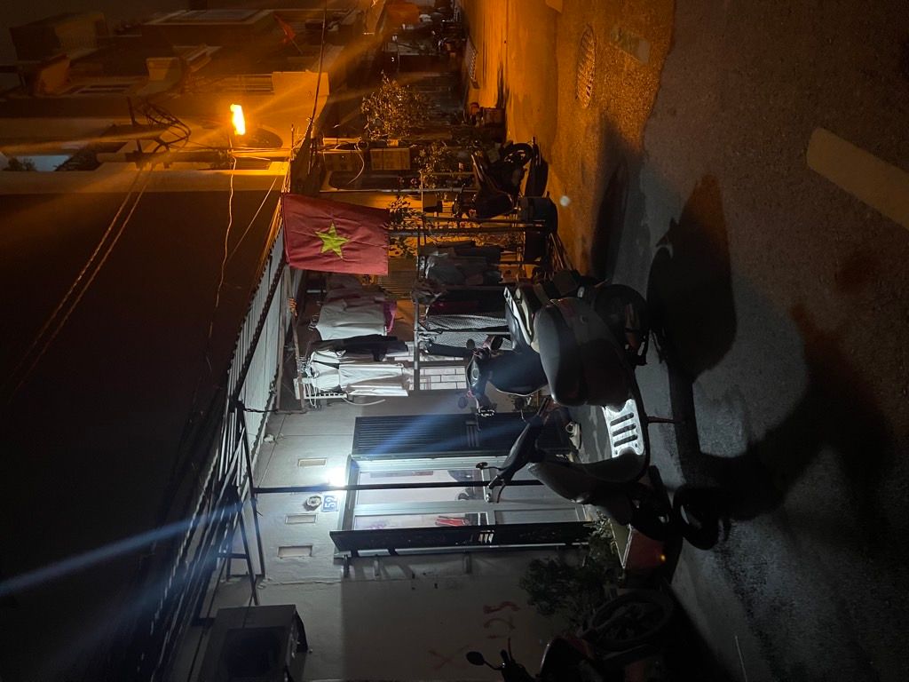 Bán nhà Nguyễn Khoái - diện tích 52,9m2 1 tầng - ô tô đỗ cửa - giá 9 tỷ