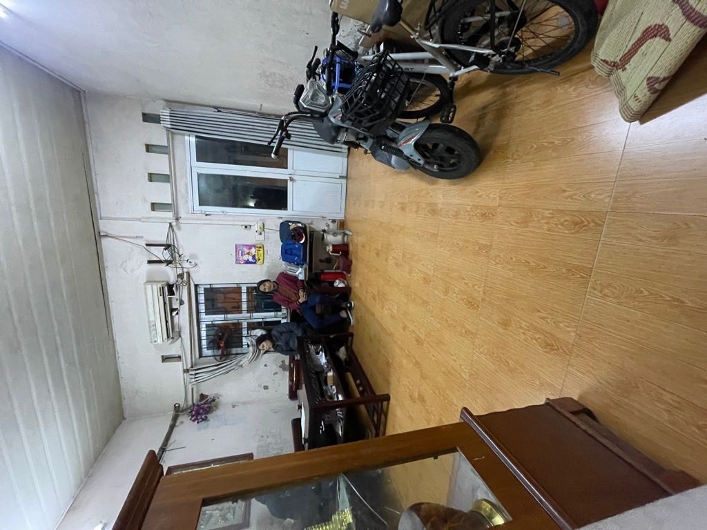 Bán nhà Nguyễn Khoái - diện tích 52,9m2 1 tầng - ô tô đỗ cửa - giá 9 tỷ