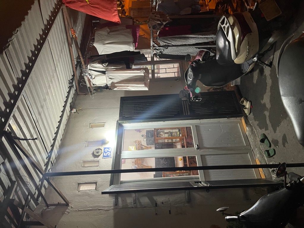 Bán nhà Nguyễn Khoái - diện tích 52,9m2 1 tầng - ô tô đỗ cửa - giá 9 tỷ