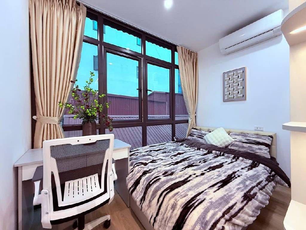 Bán nhà Kim Liên - diện tích 23,8m2 2 tầng - Lô góc, cực thoáng sáng - giá 4,8 tỷ
