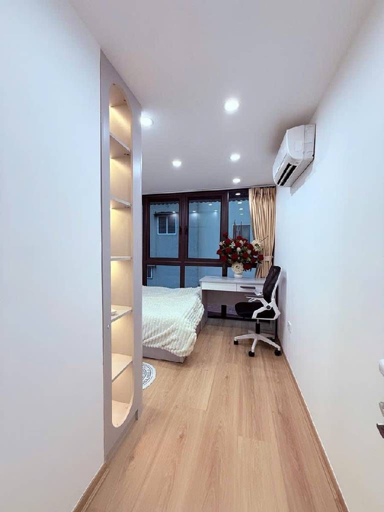 Bán nhà Kim Liên - diện tích 23,8m2 2 tầng - Lô góc, cực thoáng sáng - giá 4,8 tỷ