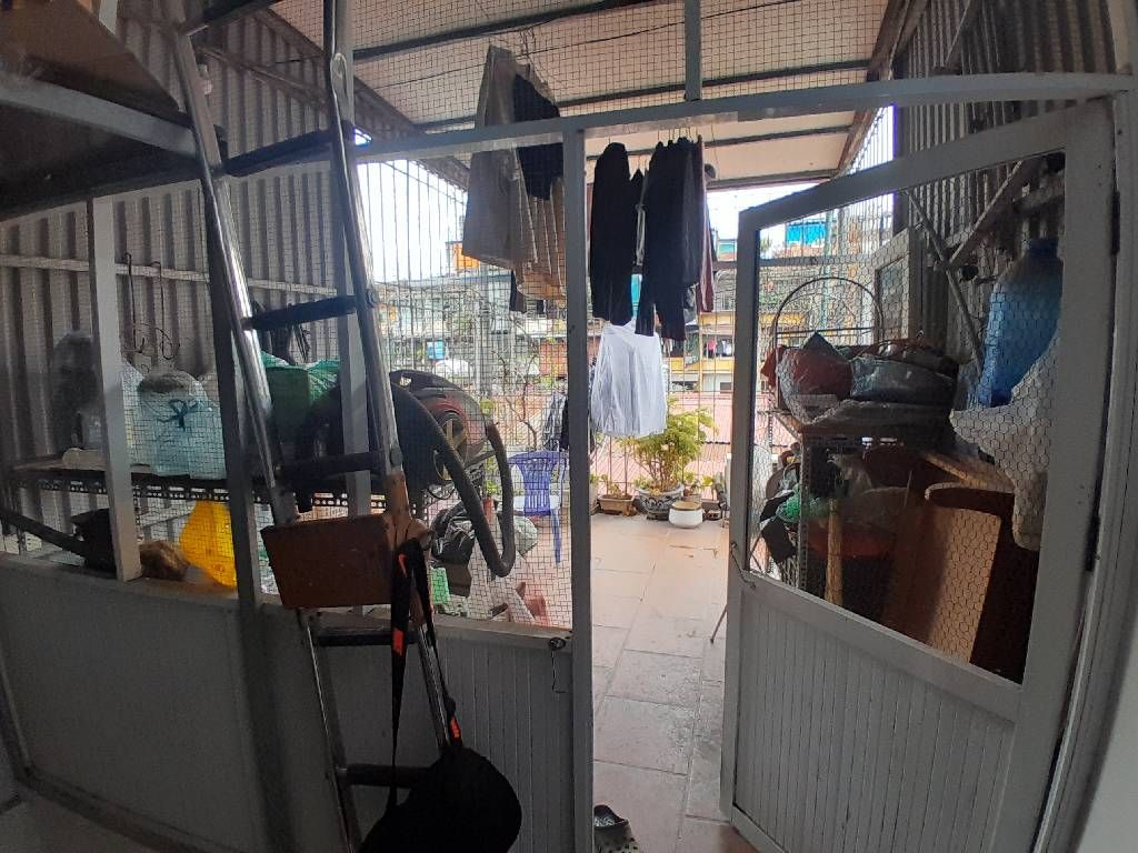 Bán nhà Thái Thịnh - diện tích 22m2 3 tầng - Căn Tập thể duy nhất - giá 6 tỷ