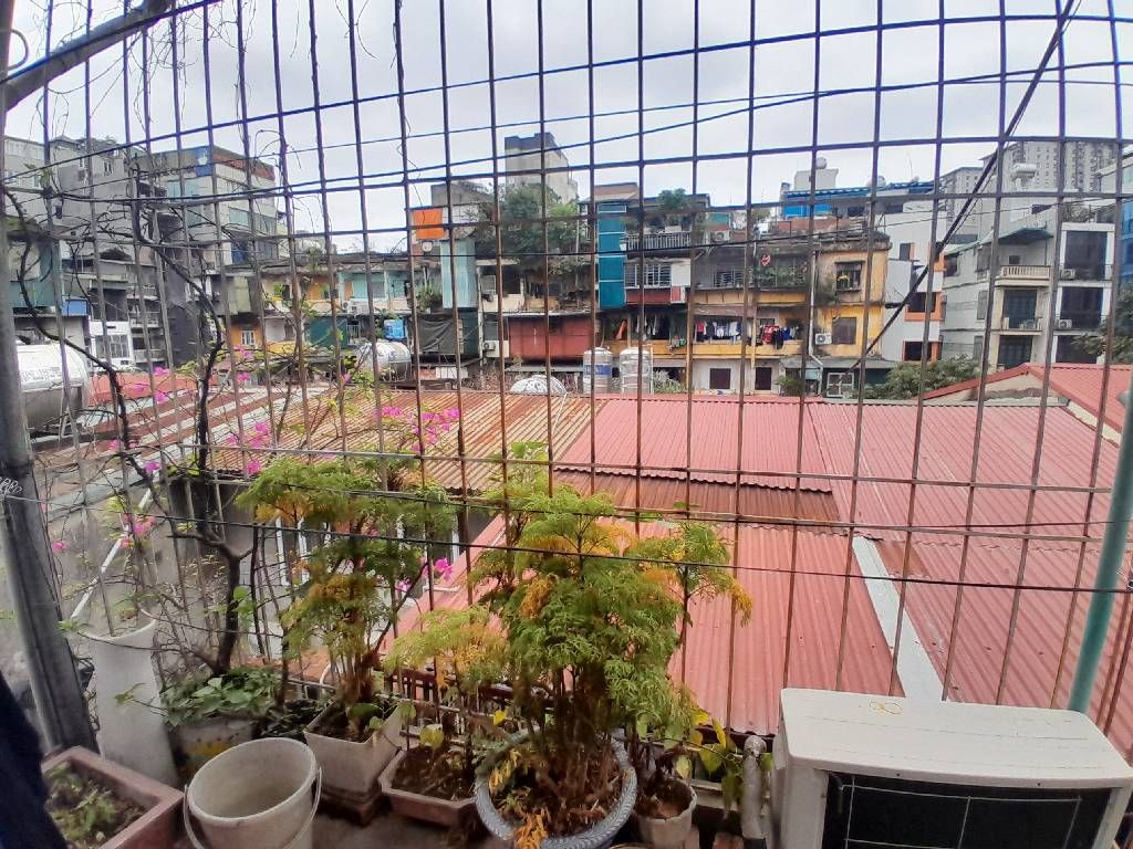 Bán nhà Thái Thịnh - diện tích 22m2 3 tầng - Căn Tập thể duy nhất - giá 6 tỷ