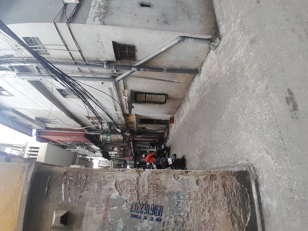 Bán nhà Thái Thịnh - diện tích 22m2 3 tầng - Căn Tập thể duy nhất - giá 6 tỷ