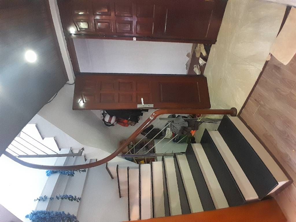 Bán nhà Thái Thịnh - diện tích 22m2 3 tầng - Căn Tập thể duy nhất - giá 6 tỷ