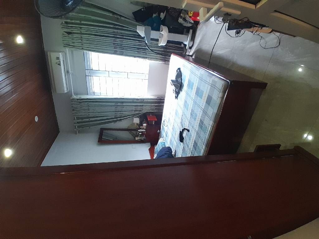 Bán nhà Thái Thịnh - diện tích 22m2 3 tầng - Căn Tập thể duy nhất - giá 6 tỷ