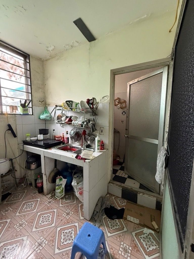 Bán nhà Trần Quang Diệu - diện tích 60m2 5 tầng - Ô tô đỗ cổng - giá 2 tỷ