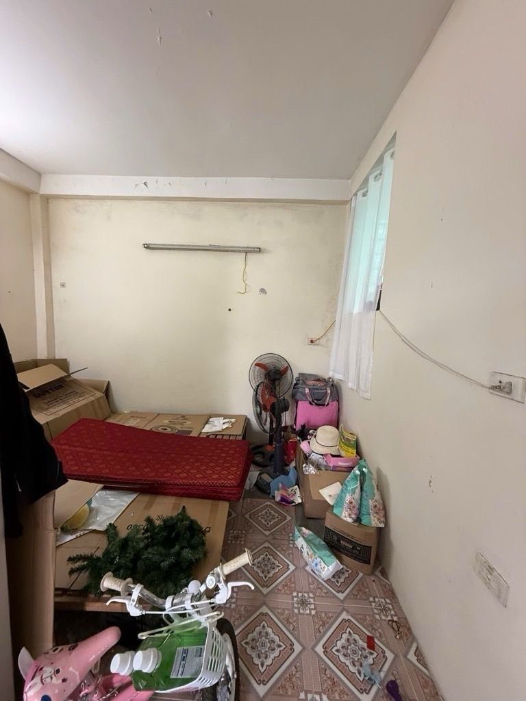 Bán nhà Trần Quang Diệu - diện tích 60m2 5 tầng - Ô tô đỗ cổng - giá 2 tỷ