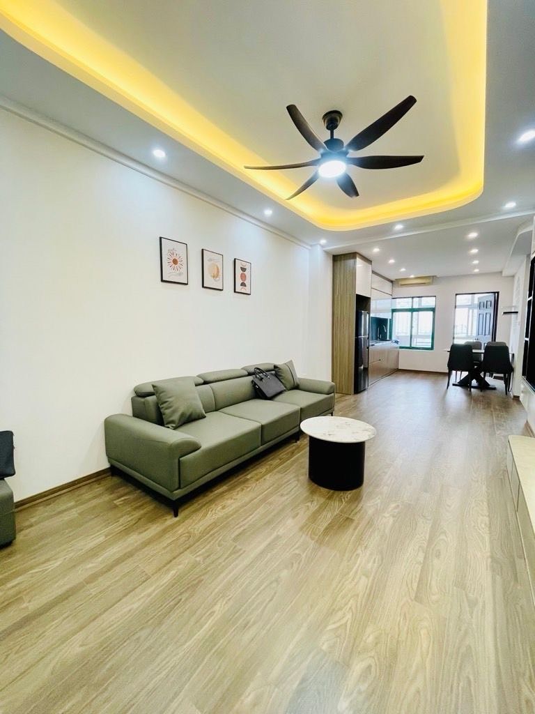 Bán nhà Định Công - diện tích 68.7m2 1 tầng - Chung cư CT9 - giá 5,7 tỷ