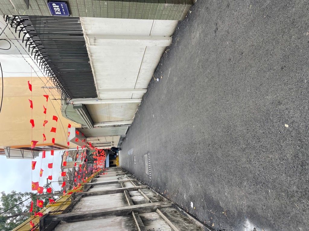 Bán nhà Nguyễn Quý Đức - diện tích 85m2 6 tầng - Mặt ngõ ô tô thông - giá 23,2 tỷ