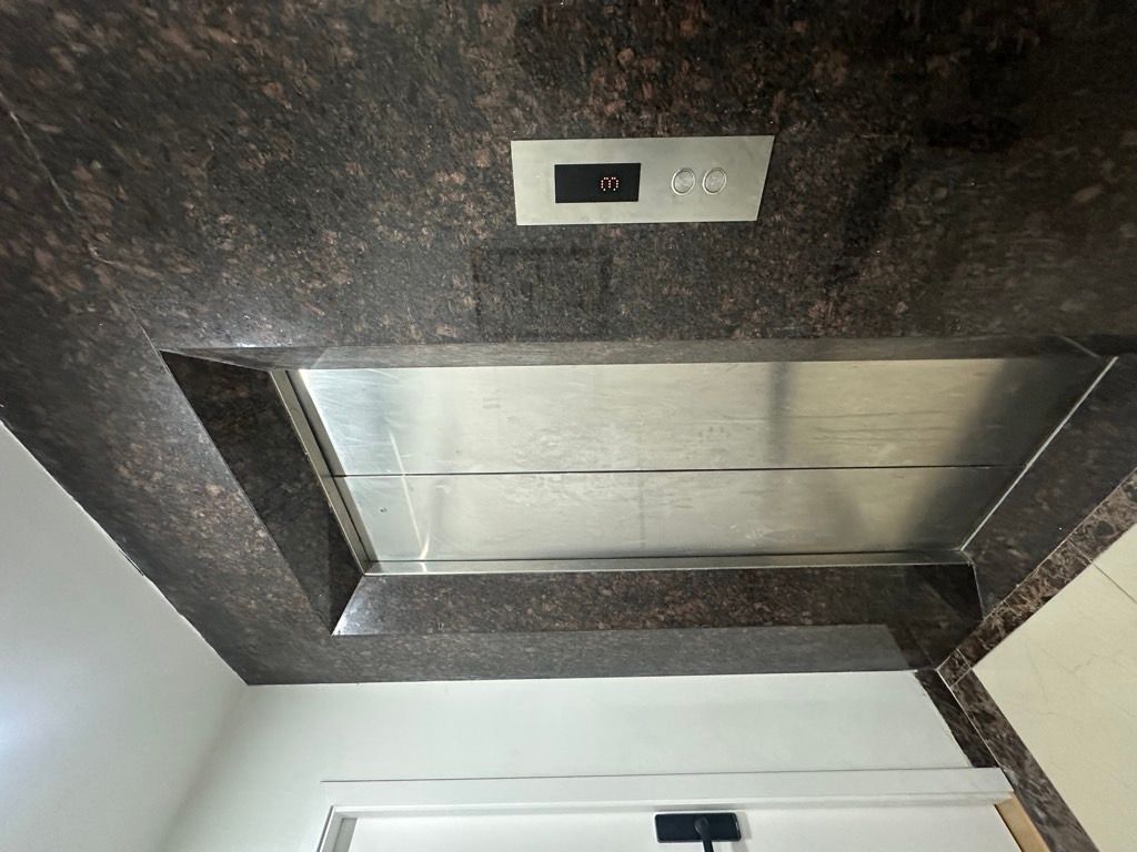 Bán nhà Nguyễn Quý Đức - diện tích 85m2 6 tầng - Mặt ngõ ô tô thông - giá 23,2 tỷ