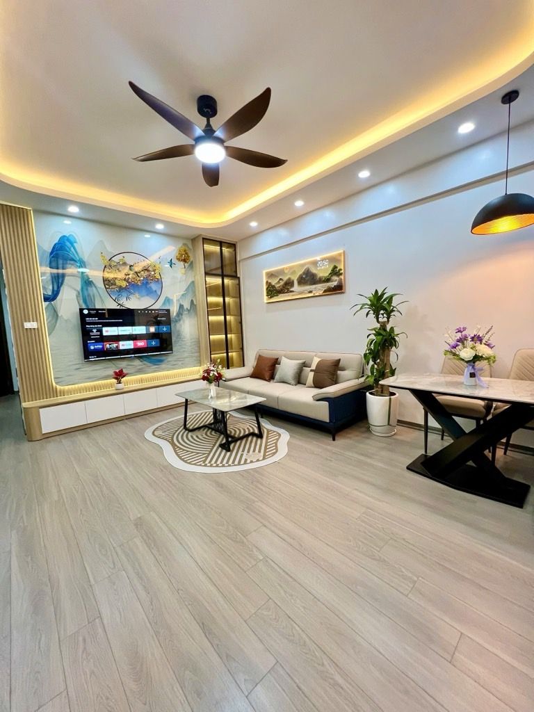 Bán nhà Toà Nơ 8 - diện tích 82.7m2 1 tầng - Căn góc full nội thất - giá 6,1 tỷ