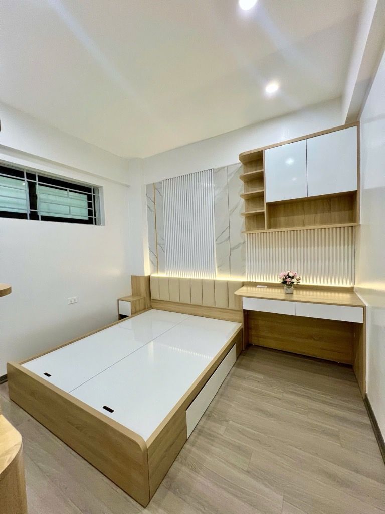 Bán nhà Toà Nơ 8 - diện tích 82.7m2 1 tầng - Căn góc full nội thất - giá 6,1 tỷ