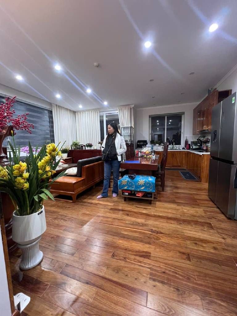 Bán nhà Minh Khai - diện tích 112.7m2 1 tầng - Căn lô góc 3 ngủ - giá 9,9 tỷ