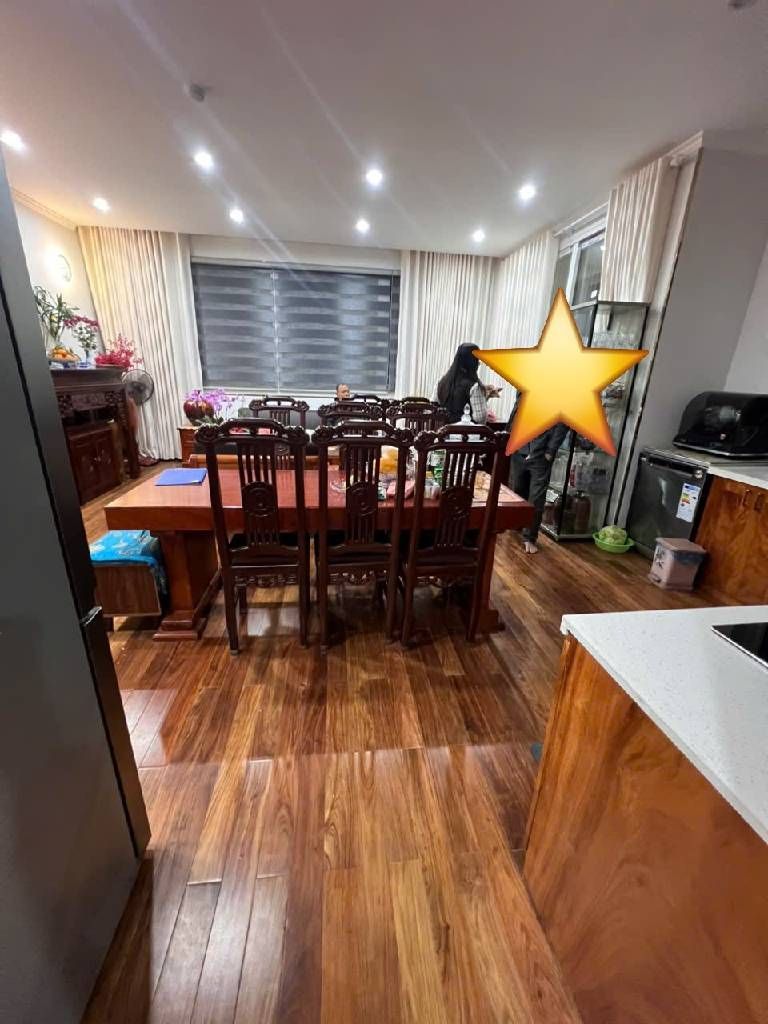 Bán nhà Minh Khai - diện tích 112.7m2 1 tầng - Căn lô góc 3 ngủ - giá 9,9 tỷ