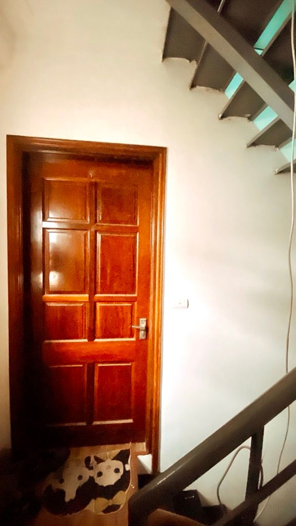 Bán nhà Nguyễn Khoái - diện tích 69.5m2 4 tầng - Mặt ngõ lô góc - giá 7.2 tỷ