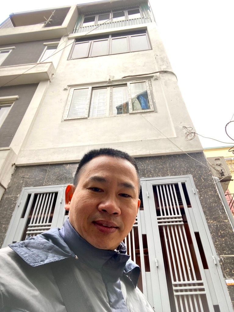 Bán nhà Nguyễn Khoái - diện tích 69.5m2 4 tầng - Mặt ngõ lô góc - giá 7.2 tỷ