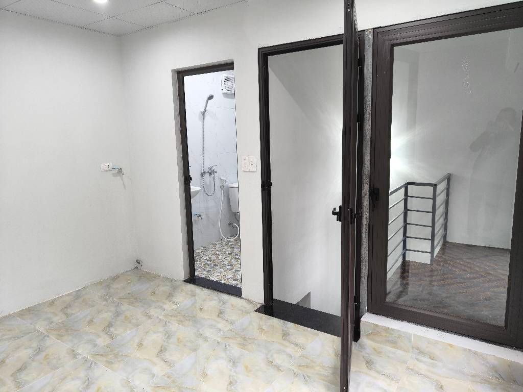 Bán nhà Nam Dư - diện tích 20m2 2 tầng - ô tô đỗ cửa - giá 2,75 tỷ