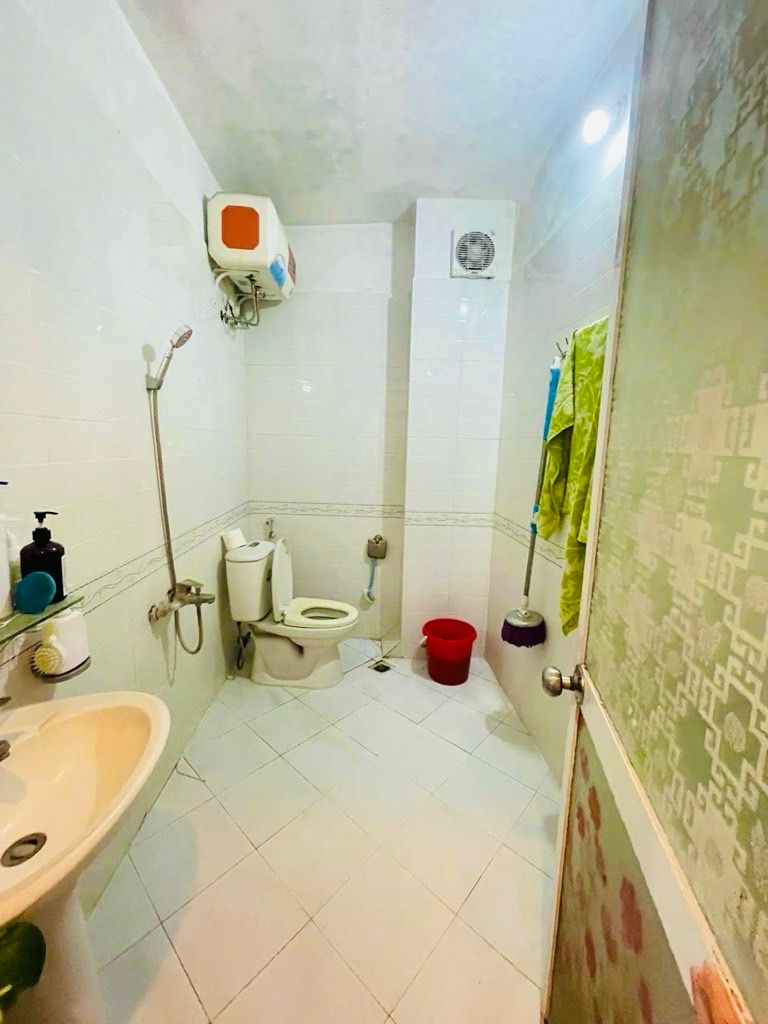 Bán nhà Hoàng Mai - diện tích 39m2 5 tầng - Lô góc thoáng sáng - giá 10,9 tỷ