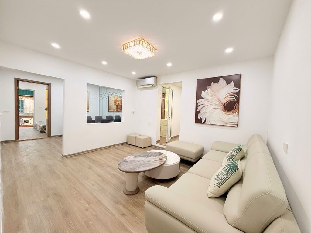 Bán nhà Giải Phóng - diện tích 38.1m2 1 tầng - Tập thể Ngân Hàng TW - giá 4,5 tỷ