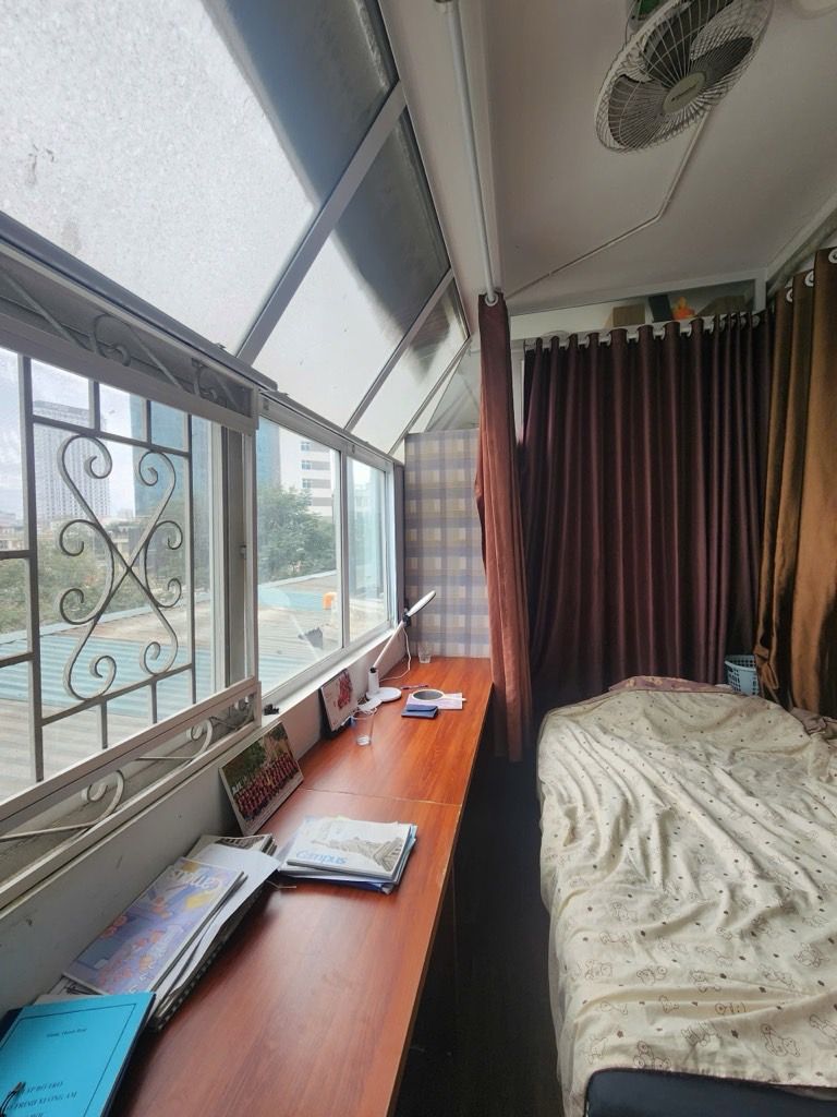 Bán nhà Nguyễn Chí Thanh - diện tích 156m2 1 tầng - View phố - giá 13,9 tỷ