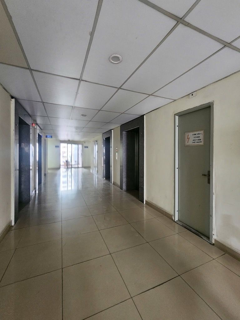 Bán nhà Nguyễn Chí Thanh - diện tích 149m2 1 tầng - Lô góc 2 mặt thoáng - giá 14,9 tỷ