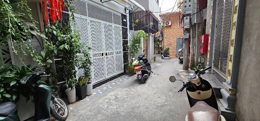 Bán nhà Nguyễn Lương Bằng - diện tích 33m2 6 tầng - ngõ ô tô nhỏ - giá 13,5 tỷ