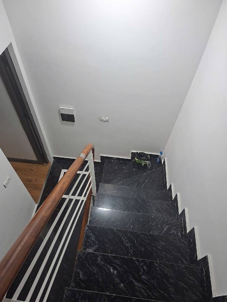 Bán nhà Nguyễn Lương Bằng - diện tích 33m2 6 tầng - ngõ ô tô nhỏ - giá 13,5 tỷ